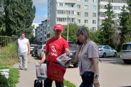 Омская область. Активист КПРФ Бронислав Дроздович: «Собираем наказы земляков, проблемы не решит даже приезд президента!»