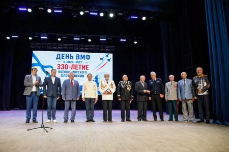Воронежская область. Семь футов под килем! Секретари Воронежского обкома КПРФ приняли участие в мероприятии к 330-летию Военно-морского флота России