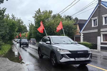 В Иванове прошел автопробег «Красные крылья Победы»