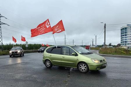 В Иванове прошел автопробег «Красные крылья Победы»