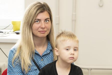 Курская область: в День семьи, любви и верности коммунисты встретились с многодетными семьями