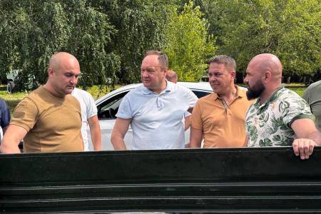 Айрат Гибатдинов передал партию гуманитарной помощи десантникам 104-й гвардейской дивизии ВДВ