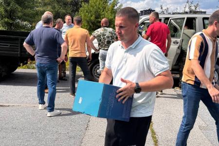 Айрат Гибатдинов передал партию гуманитарной помощи десантникам 104-й гвардейской дивизии ВДВ
