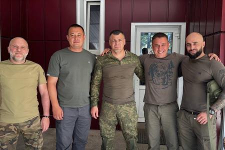 Айрат Гибатдинов посетил подразделения добровольческой бригады «Ветераны» на Курско-Белгородском направлении