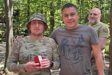 Айрат Гибатдинов посетил подразделения добровольческой бригады «Ветераны» на Курско-Белгородском направлении