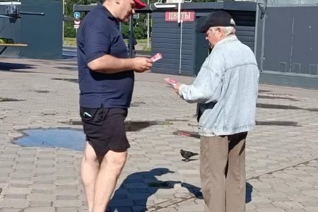 Новгородские коммунисты продолжают акции в поддержу Народного референдума