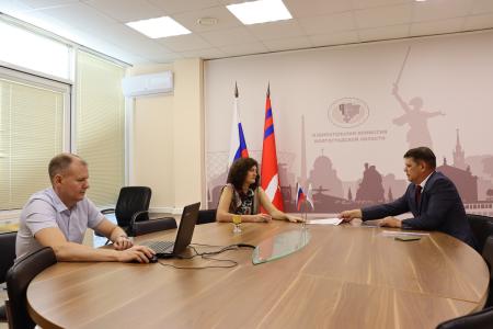 Волгоград. Кандидаты от КПРФ предоставили в ИКВО документы для регистрации