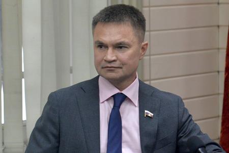 Новосибирск. Кандидаты в депутаты от КПРФ: наука должна получить 2% ВВП, а регион — свой нефтезавод
