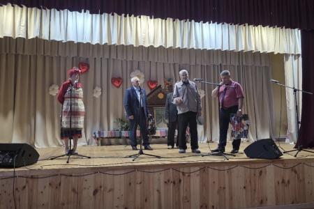 Рязань. «Малая родина — источник силы»: Денис Сидоров поздравил жителей Исадов с праздником