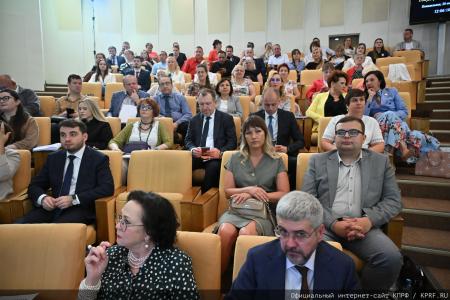 Нина Останина: Главное в работе Комитета Думы по защите семьи - судьбы людей