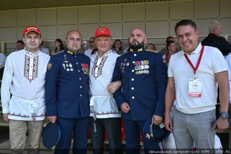Геннадий Зюганов в Татарстане: Успешный опыт агитирует за Программу Победы КПРФ