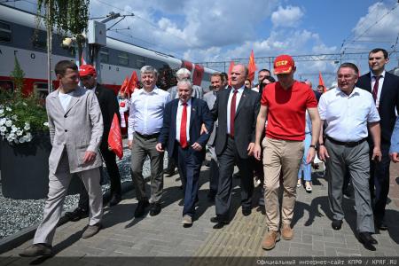 Продолжается рабочая поездка Г.А. Зюганова в Казань