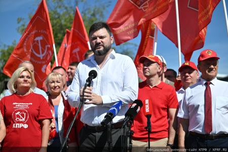 Геннадий Зюганов: Наш конвой символизирует дружбу народов, уникальный советский опыт и идеалы социализма