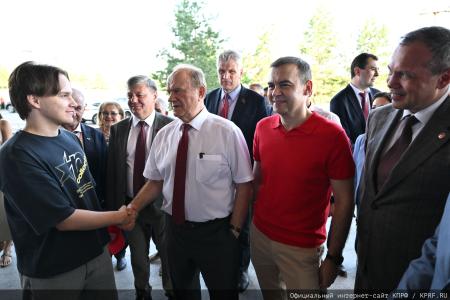 Продолжается рабочая поездка Г.А. Зюганова в Казань