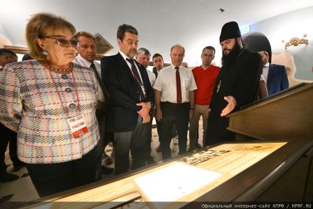 Продолжается рабочая поездка Г.А. Зюганова в Казань