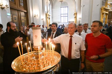 Продолжается рабочая поездка Г.А. Зюганова в Казань