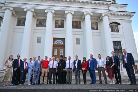 Продолжается рабочая поездка Г.А. Зюганова в Казань