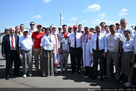 Геннадий Зюганов в Татарстане: Успешный опыт агитирует за Программу Победы КПРФ