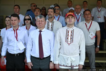 Геннадий Зюганов в Татарстане: Успешный опыт агитирует за Программу Победы КПРФ