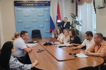 КПРФ первой сдала в амуризбирком списки кандидатов в Заксобрание