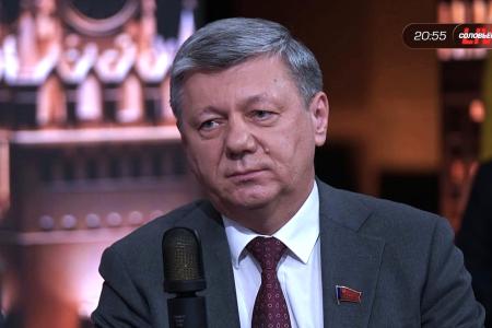 Дмитрий Новиков на Соловьев Live: Постановка “на паузу” передовых разработок вредит России больше западных санкций