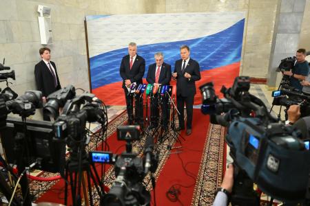 Итоги 8-го созыва сквозь призму оппозиции: Николай Коломейцев, Николай Арефьев и Алексей Куринный ответили на вопросы журналистов