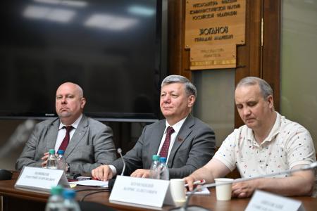 В авангарде защиты Курил: в Государственной Думе вспомнили заветы профессора Латышева