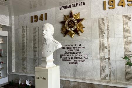 Московская область. Во время рабочего визита в Серпухов Владимир Кашин посетил АО «Дашковка»
