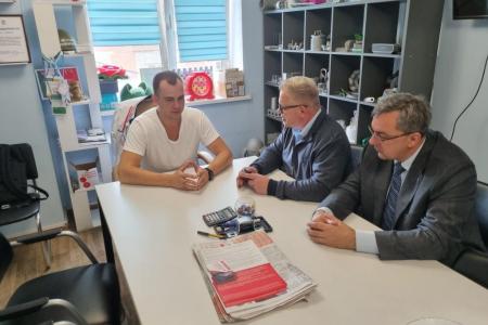 Руководитель фракции КПРФ в Мособлдуме Александр Наумов встретился с коллективом литейно-механического предприятия в Малино