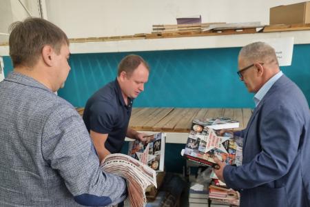 Руководитель фракции КПРФ в Мособлдуме Александр Наумов встретился с коллективом полиграфического предприятия «Чеховский Печатный Двор»