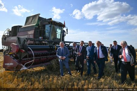 Геннадий Зюганов про земледелие Беларуси: мы у вас учились и, должен сказать, продолжаем учиться