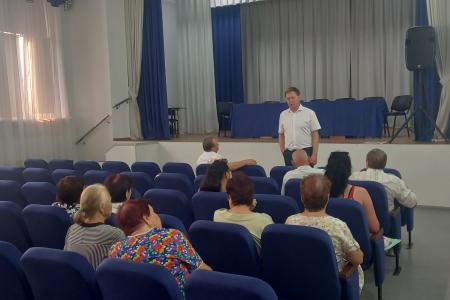 Делегация Астраханского областного отделения КПРФ с участием Н.В. Арефьева посетила с рабочим визитом Наримановский район