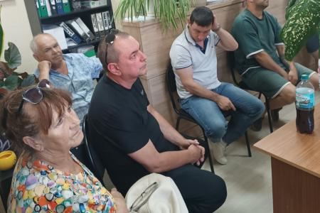 Краснодарский край. В станице Кущевской Н.И. Осадчий и первый секретарь Ейского райкома КПРФ П.Е. Пикта провели встречу с активом