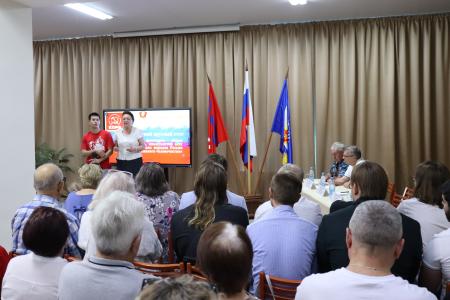 Волгоградская область. Коммунисты провели автомарш и антифашистский круглый стол
