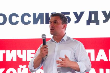Геннадий Зюганов встретился с российскими блогерами и молодёжью в Москве
