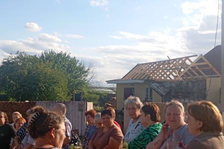 Воронежская область: Депутат Россошанского райсовета Воронежской области Сергей Толстун о встречах депутатов Обухова и Рослика с жителями района