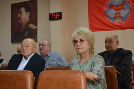 Депутаты Госдумы от КПРФ встретились с коммунистами Забайкалья