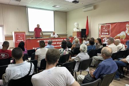 Республика Крым. В региональном отделении партии продолжается обучение наблюдателей на выборах