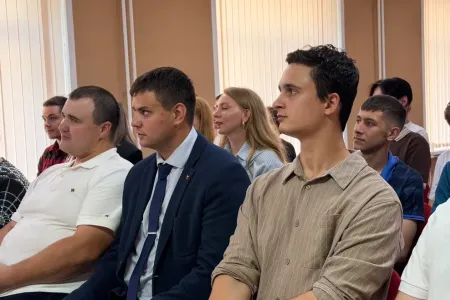 В Кузбассе прошло отчётно-выборное собрание Ленинского коммунистического союза молодёжи: избран новый областной комитет