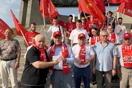 Коммунисты Северного Кавказа и Ставропольского края отправили 158-й гуманитарный конвой на Донбасс