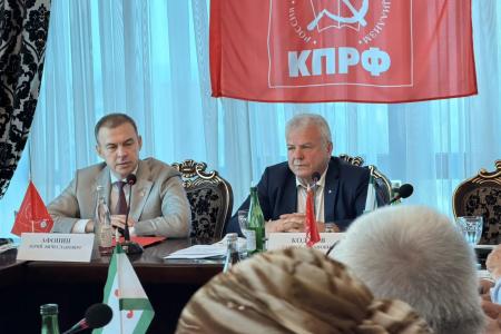 Юрий Афонин на круглом столе в Магасе: Чтобы решать стоящие перед страной задачи, нужно учиться у Ленина, Сталина, Орджоникидзе и других великих советских руководителей