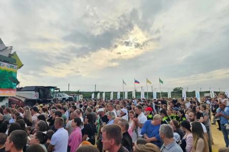 В.И. Кашин принял участие в открытии XIII Открытого чемпионата России по пахоте