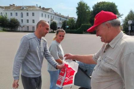 Коммунисты проводят большую информационную работу в городах и районах Ивановской области