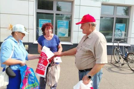 Коммунисты проводят большую информационную работу в городах и районах Ивановской области