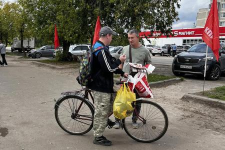 Коммунисты проводят большую информационную работу в городах и районах Ивановской области