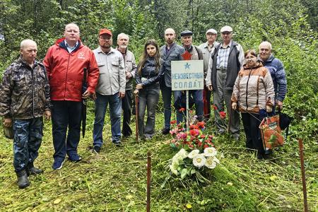 Кандидаты в депутаты Госдумы от КПРФ Александр Бойков и Владимир Любимов провели встречи с жителями Кинешемского района Ивановской области