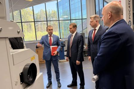 Юрий Афонин и Валентин Коновалов посетили технопарк «Университетский» в Екатеринбурге