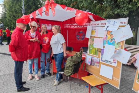 «Вперед в СССР!»: В Новосибирске состоялся фестиваль левой прессы «День Правды»