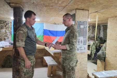 Херсонские коммунисты поздравили десантников с Днём Воздушно-десантных войск
