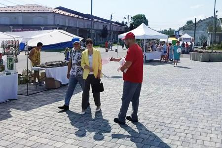 Ивановские коммунисты поздравили жителей сразу нескольких муниципалитетов с днями городов и районов